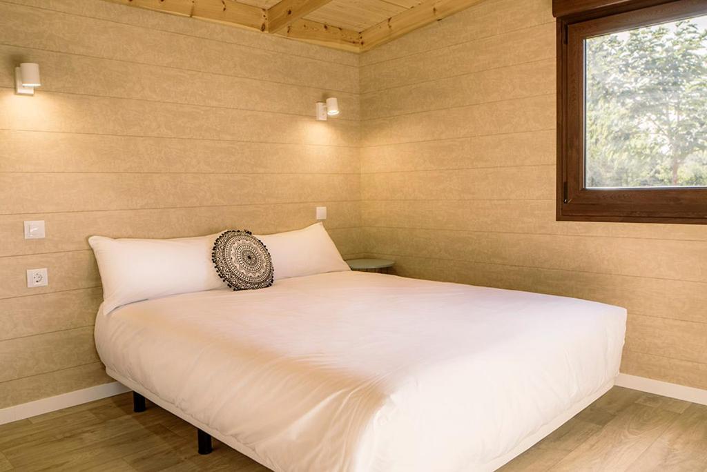 El Arrebol Comfort Camp Jaca Eksteriør billede