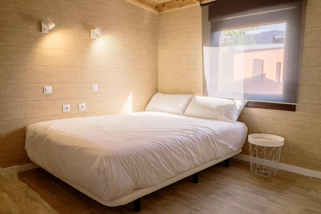 El Arrebol Comfort Camp Jaca Eksteriør billede